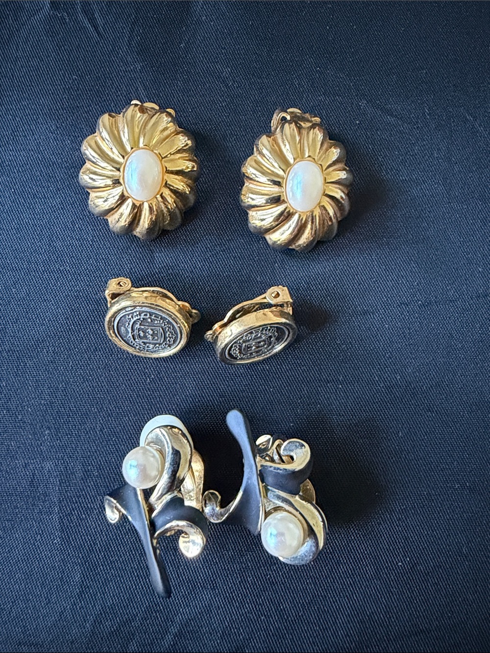 Clip earrings 3pair